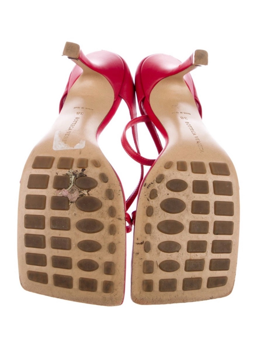 Bottega Venetta Red Strappy Square-Toe Heeled Sandals - Picture 4 of 5